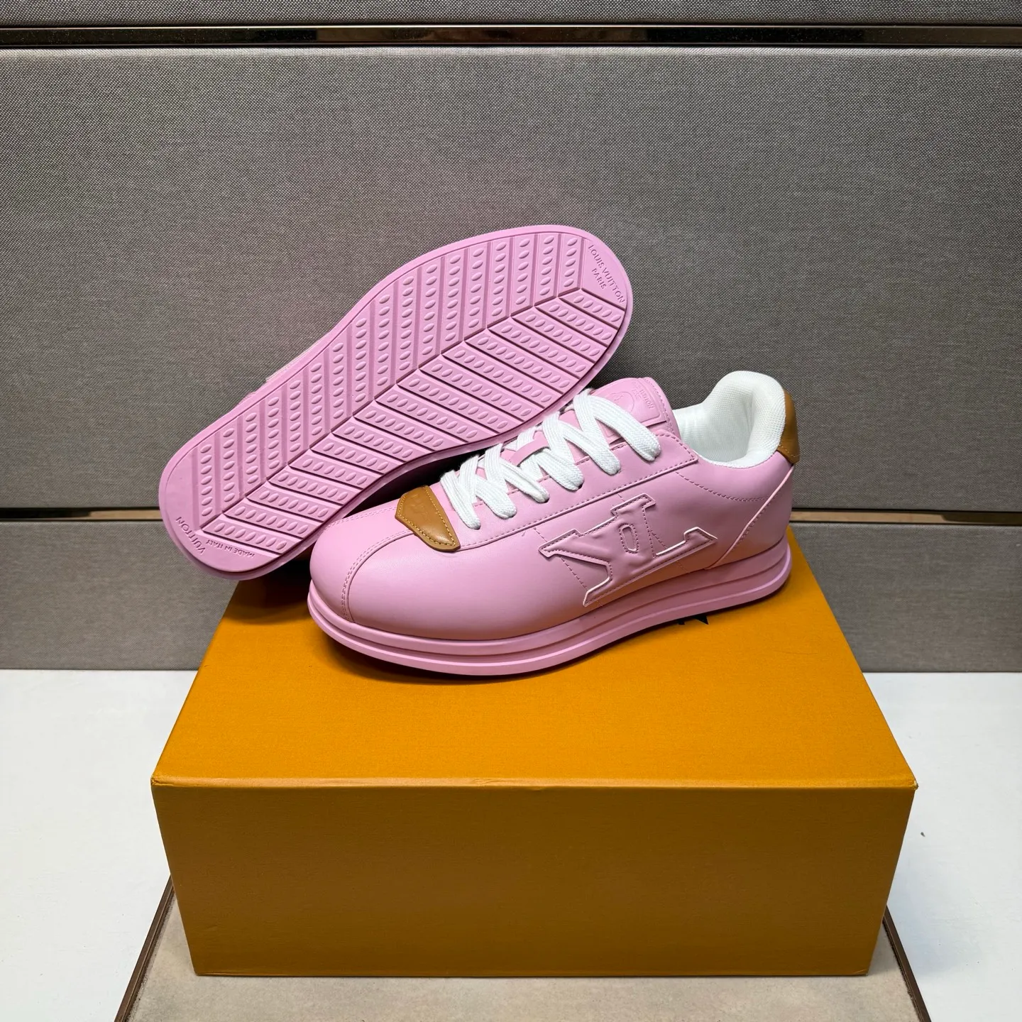 Men's men's shoes 💰pp560 [LV～] Men's casual shoes 2025z cabinet sales simultaneously 🔶Size: 38-44 #️⃣ 🔷6 colors🔜The upper is made of multi-material splicing➕Mesh lining, comfortable and breathable, sole: original comfortable and wear-resistant outsole, ⚠️real thing📱photographed🎬real thing is better📢📢📢
